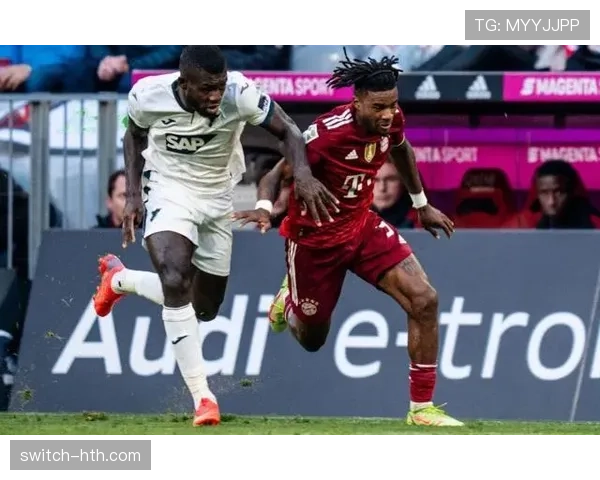 穆西亚拉:德甲连冠周期中由轮换到核心的地位跃升 穆西亚拉:德甲连冠周期中由轮换到核心的地位跃升